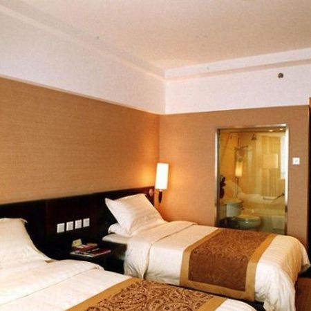 Dong Fang Hotel Beijing Luaran gambar