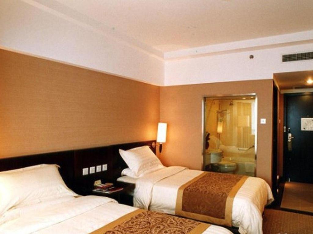 Dong Fang Hotel Beijing Luaran gambar