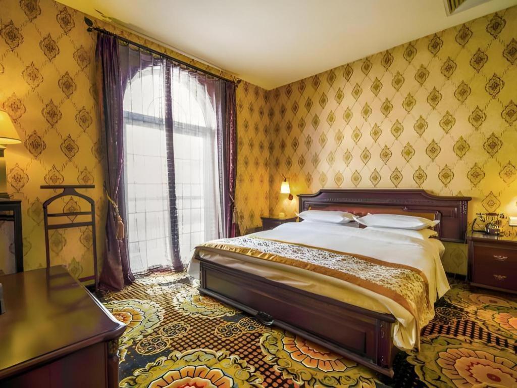 Dong Fang Hotel Beijing Luaran gambar